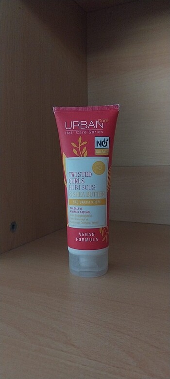 Urban hibiscus ve shea yağlı saç bakım kremi