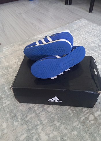 35 Beden Adidas Erkek Çocuk Mavi Sneaker