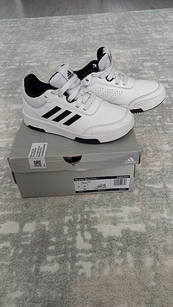 Adidas Çocuk Spor Ayakkabısı