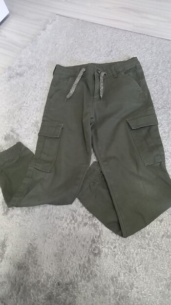 10 Yaş Beden DEFACTO 9-10 Yaş Erkek Çocuk Kargo Model Kot Pantolon