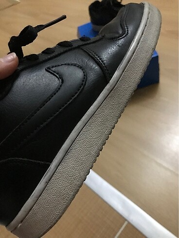 37,5 Beden siyah Renk Orjinal nike spor ayakkabı