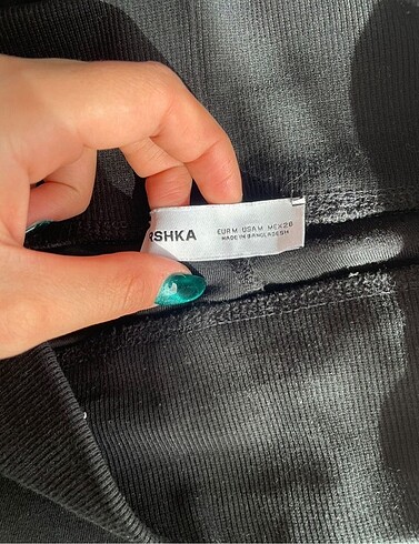 m Beden siyah Renk Bershka tayt