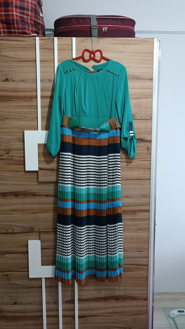 Turkuaz Piliseli Uzun Bohem Elbise - Görsel 2