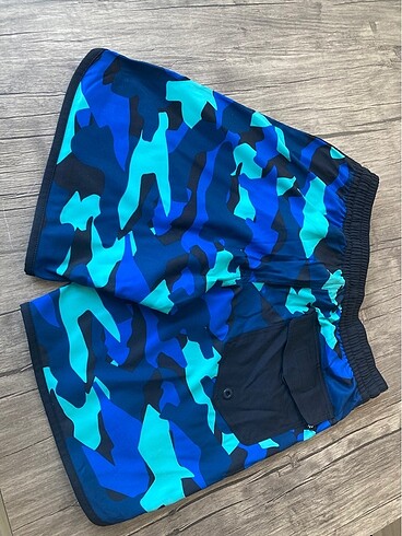 Decathlon Çocuk deniz şortu