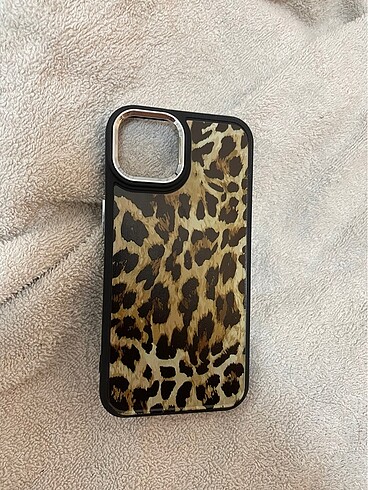 Leopar Iphone 13 kılıf