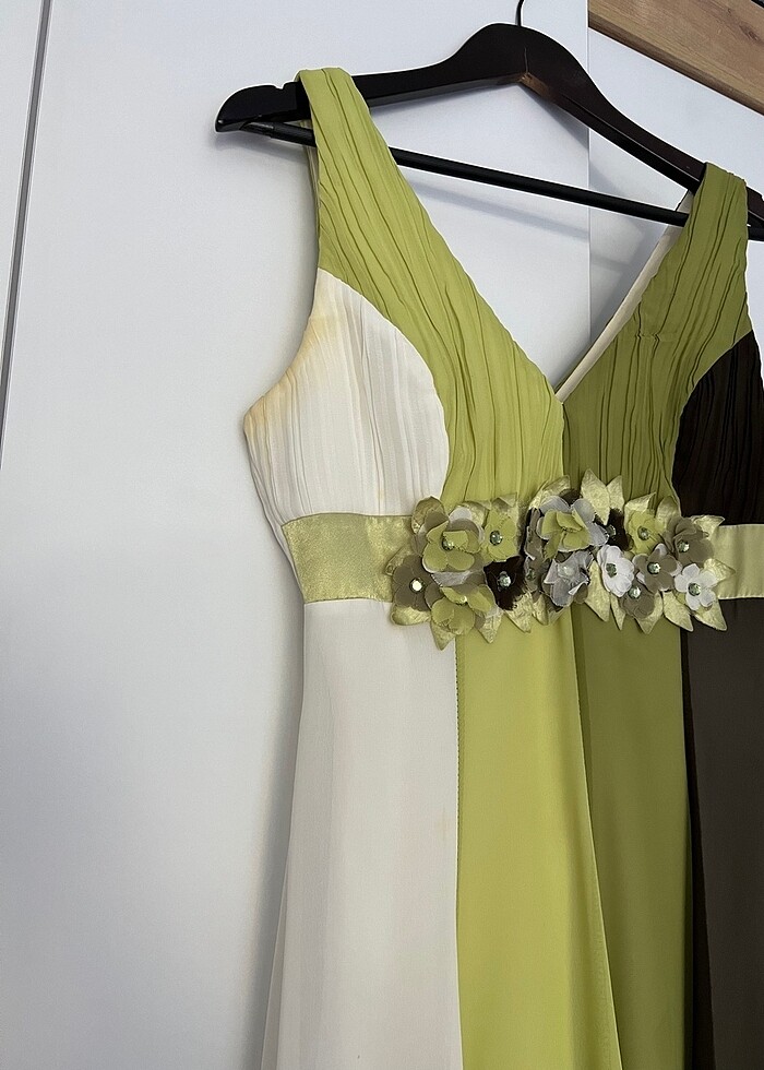 Yeşil Tonları Şifon Abiye - Görsel 2