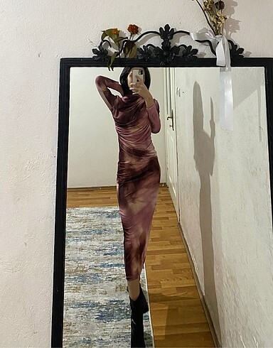 Zara KALİNA BATİK DESEN DRAPELİ MİDİ ELBİSE