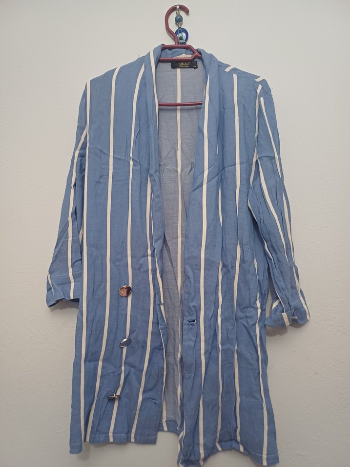 Düğmeli Mavi Uzun Kadın  Ceket - Görsel 4