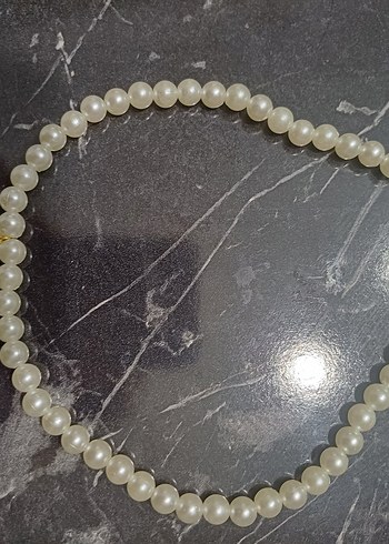 Uzun Beyaz Boncuklu Kadın Kolye - Görsel 2