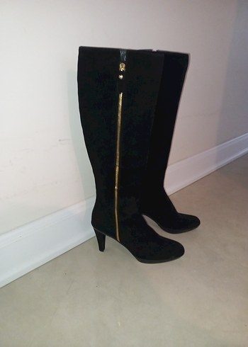 Siyah Süet Tokalı Dizüstü Stiletto Çizme - Görsel 4