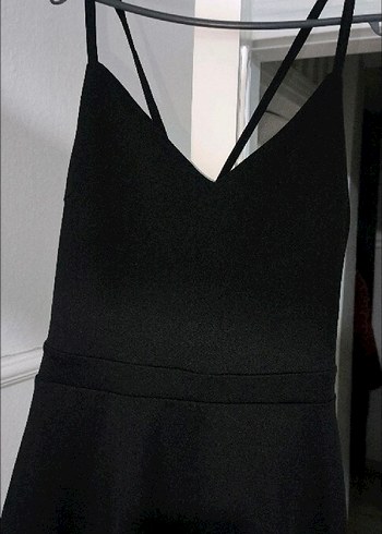 Siyah V Yakalı Uzun Strappy Gotik Elbise - Görsel 4