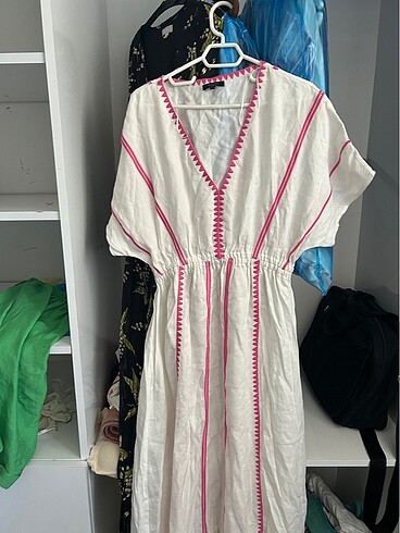 Massimo dutti elbise yenidir