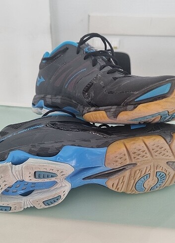 Mizuno wave 7