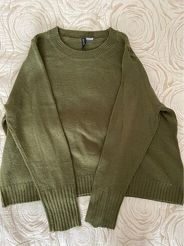 H&M Kazak