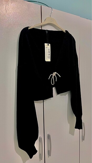 l Beden Trendyol milla crop hırka