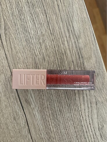 maybelline lifter gloss