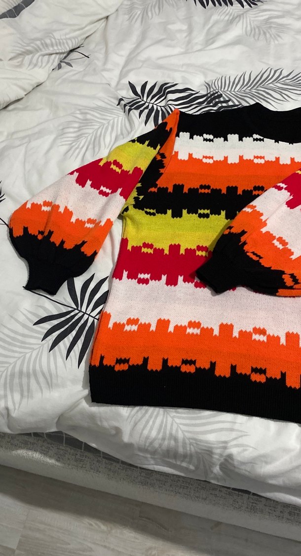 Renkli Desenli Kadın Triko Kazak - Görsel 2