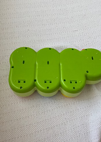 Beden Fisher Price Renkli Eğitici Tırtıl Oyuncak