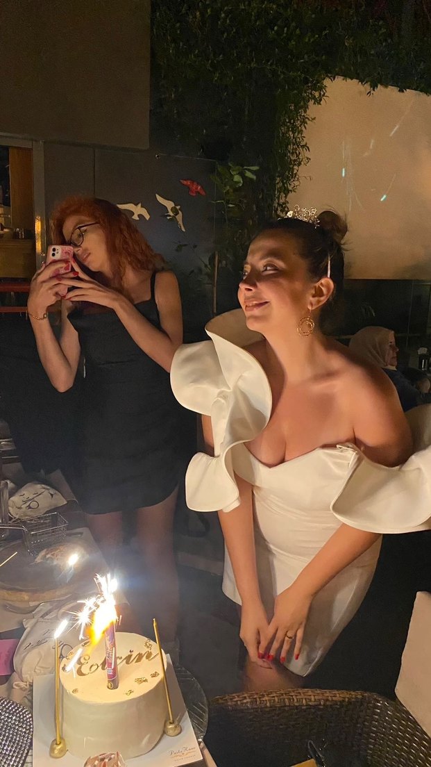 Beyaz Straplez Mini Abiye Elbise - Görsel 2