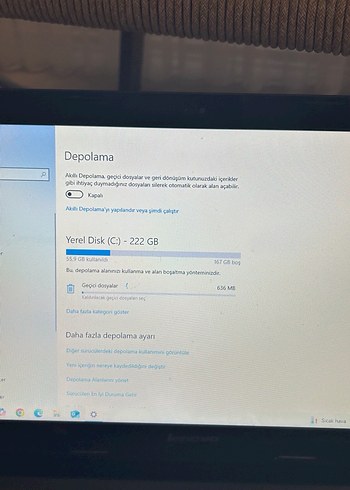 Siyah Lenovo Dizüstü Bilgisayar - Görsel 2