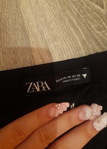 xs Beden Zara siyah mini etek