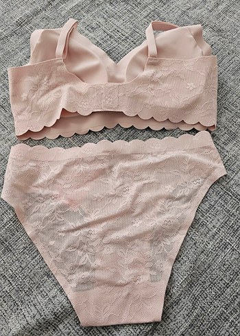 Pembe Dantel Sütyen ve Külot Takımı sıfır etiketli suwen marka - Görsel 2