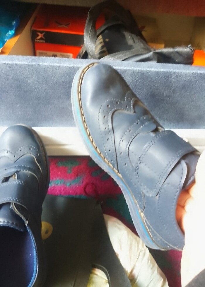 32 numara ayakkabı iki kez anca giyildi yeni gibi - Görsel 2