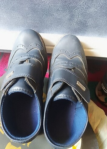 Yeni gibi 34 numara ayakkabı - Görsel 5