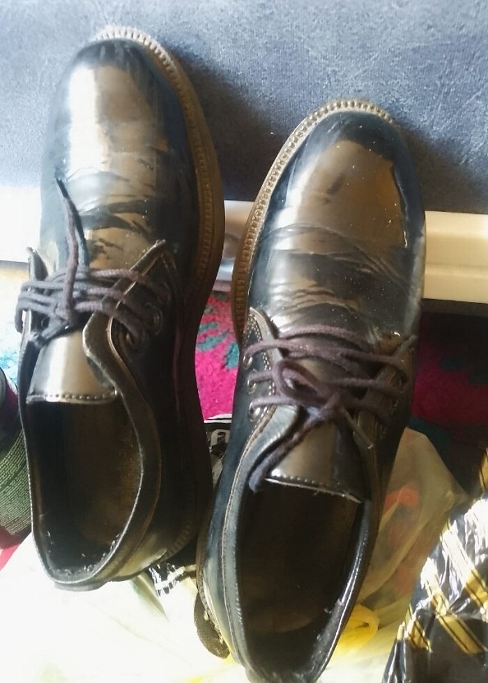 Yeni gibi yurt dışından geldi kaliteli ayakkabı - Görsel 3