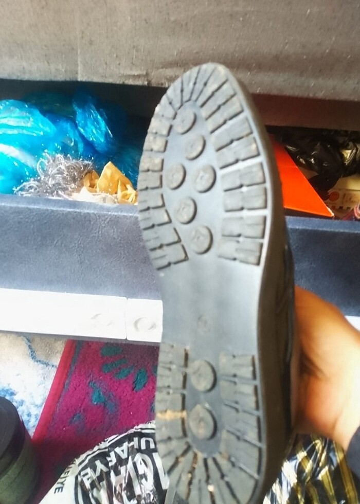 Yeni gibi yurt dışından geldi kaliteli ayakkabı - Görsel 5