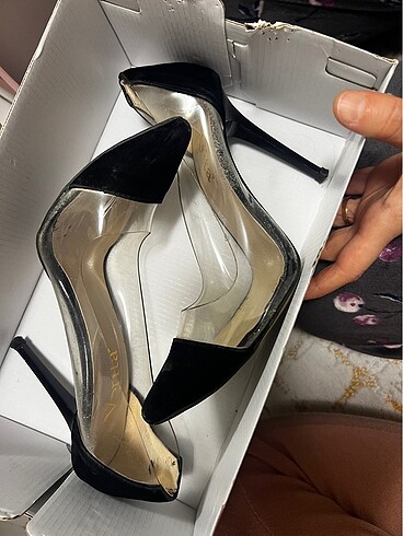 37 Beden siyah Renk Stiletto