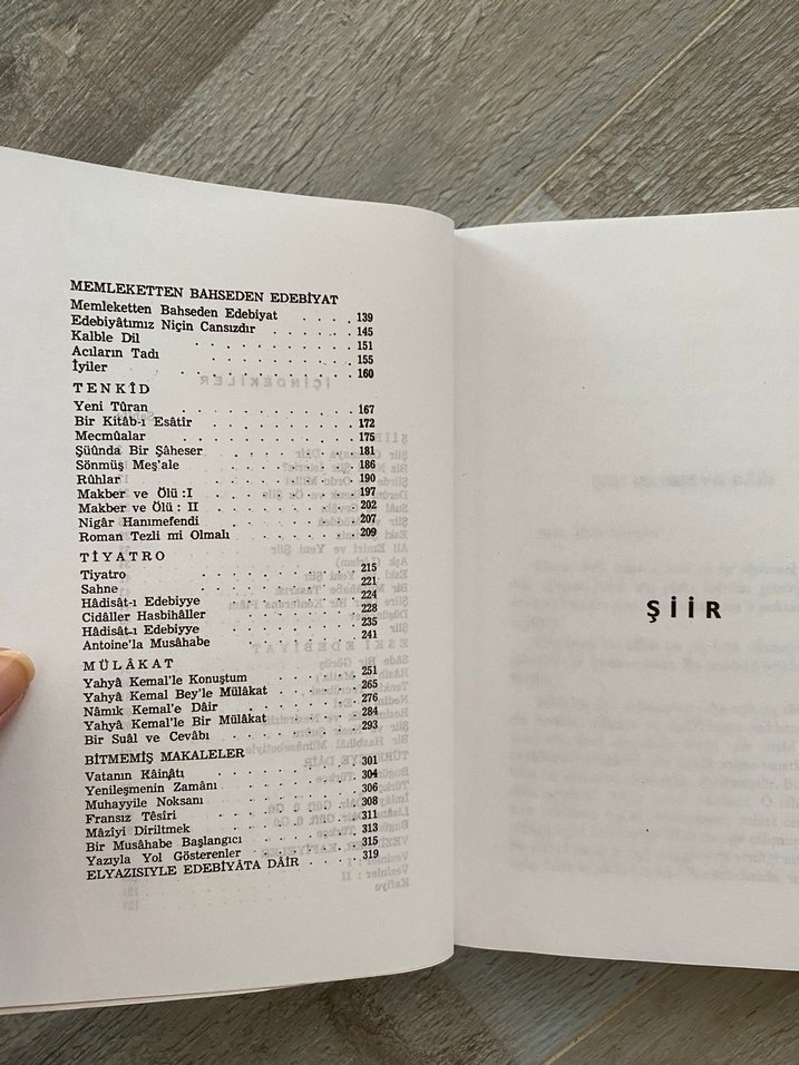 Yahya Kemal - Edebiyata Dair Kitabı - Görsel 3