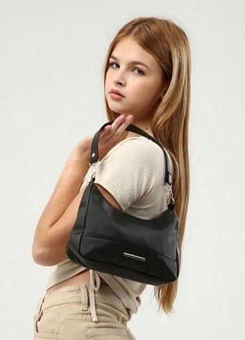  Beden siyah Renk Prada model