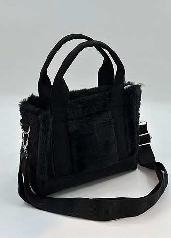 Pull and Bear Peluş tote