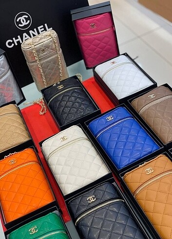  Beden Chanel telefon çantası