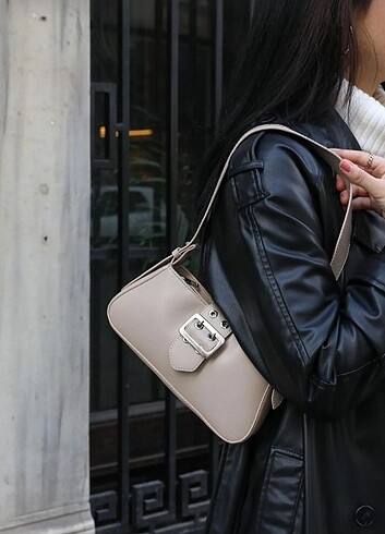 Stradivarius Bej renk