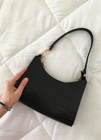 Bershka Siyah renk croco baget