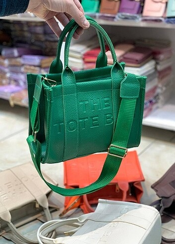 Beden Tote bag