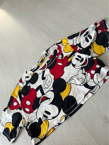 s Beden siyah Renk Lc Waikiki Kadın Mickey Mouse crop tişört S