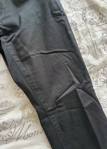 Kadın Siyah Kemerli Regular Fit Denim Pantolon - Görsel 4