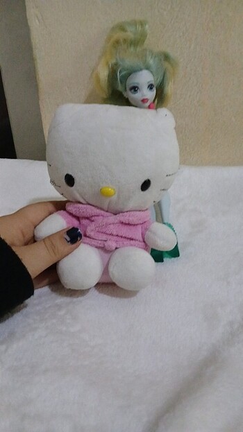Hello Kitty'li peluş