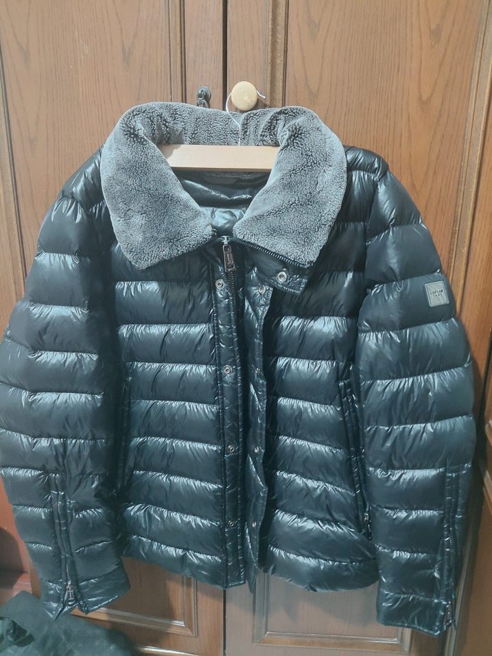 Siyah Fermuarlı Kışlık Mont - Görsel 2