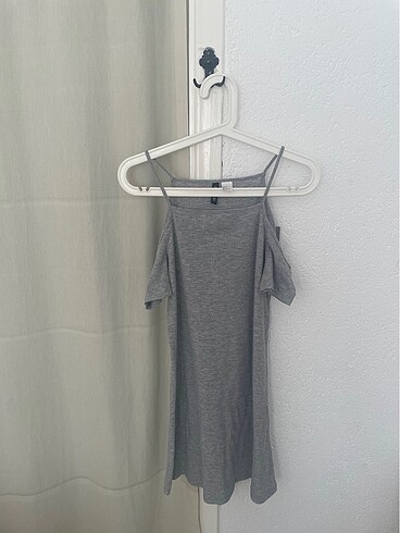 m Beden H&M elbise