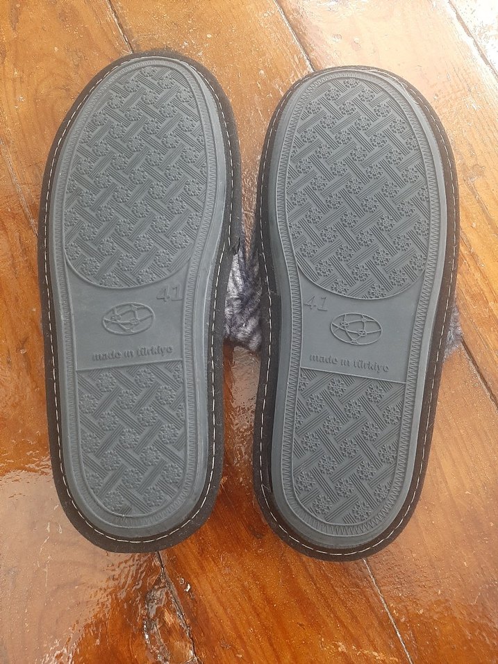 Erkek Ev Terliği - Görsel 2