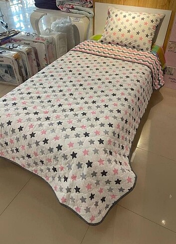 Çift taraflı nevresim takımı