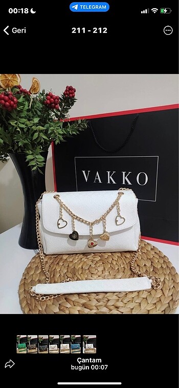 Vakko charmlı kapaklı postacı