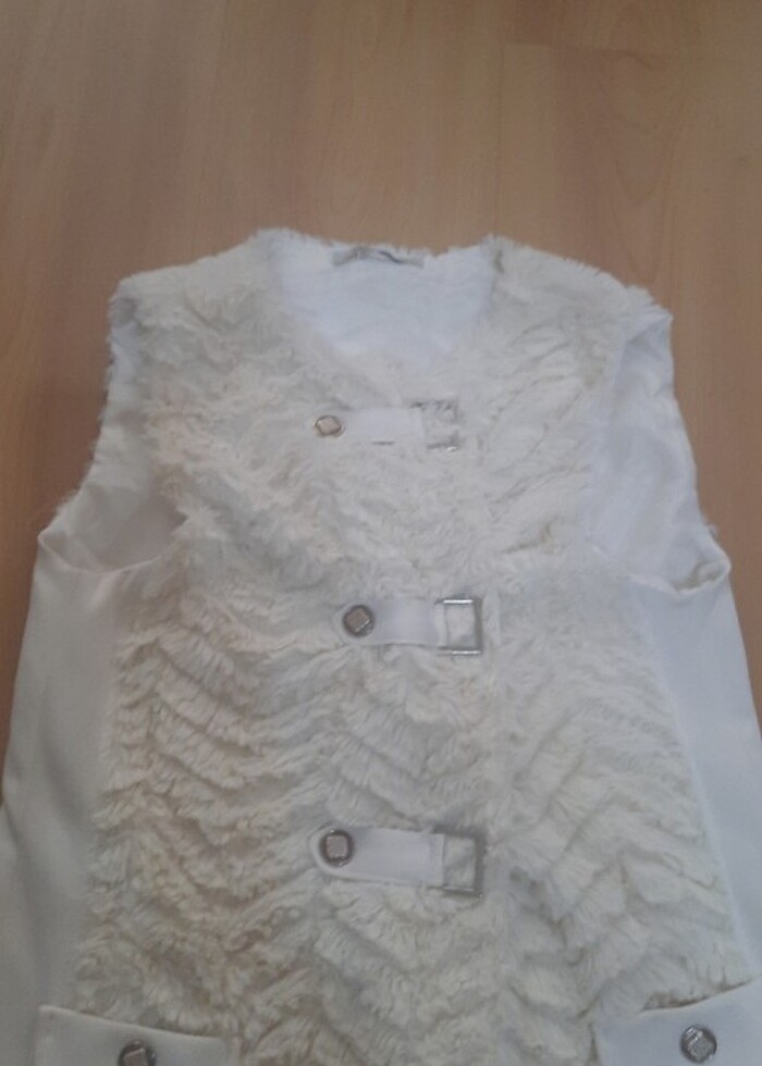 ÖN ve ARKA PELUŞ ve YANLARI  KUMAŞ KREM RENK YELEK, - Görsel 3