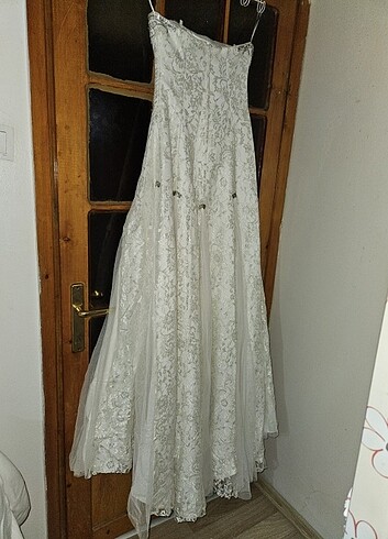 Gelinlik özel dikim m beden sandıkda bekleyen ürün  - Görsel 8