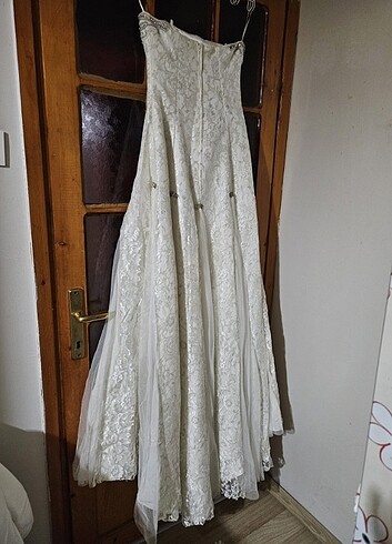 Gelinlik özel dikim m beden sandıkda bekleyen ürün  - Görsel 9