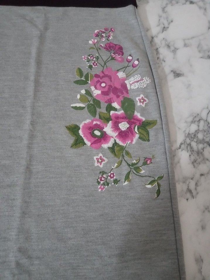 Nakışlı Gri Uzun Kadın Etek boy 58 cm bel 36 cm - Görsel 3